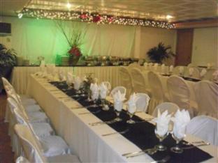 Villa Margarita Hotel Davao City Exteriör bild
